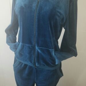 Women's Vintage Blue Velour 2 Piece Set